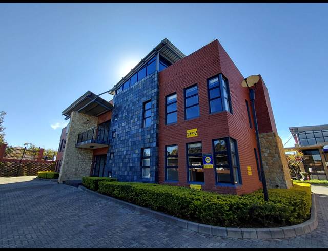 277M² OFFICE TO LET IN CARLSWALD